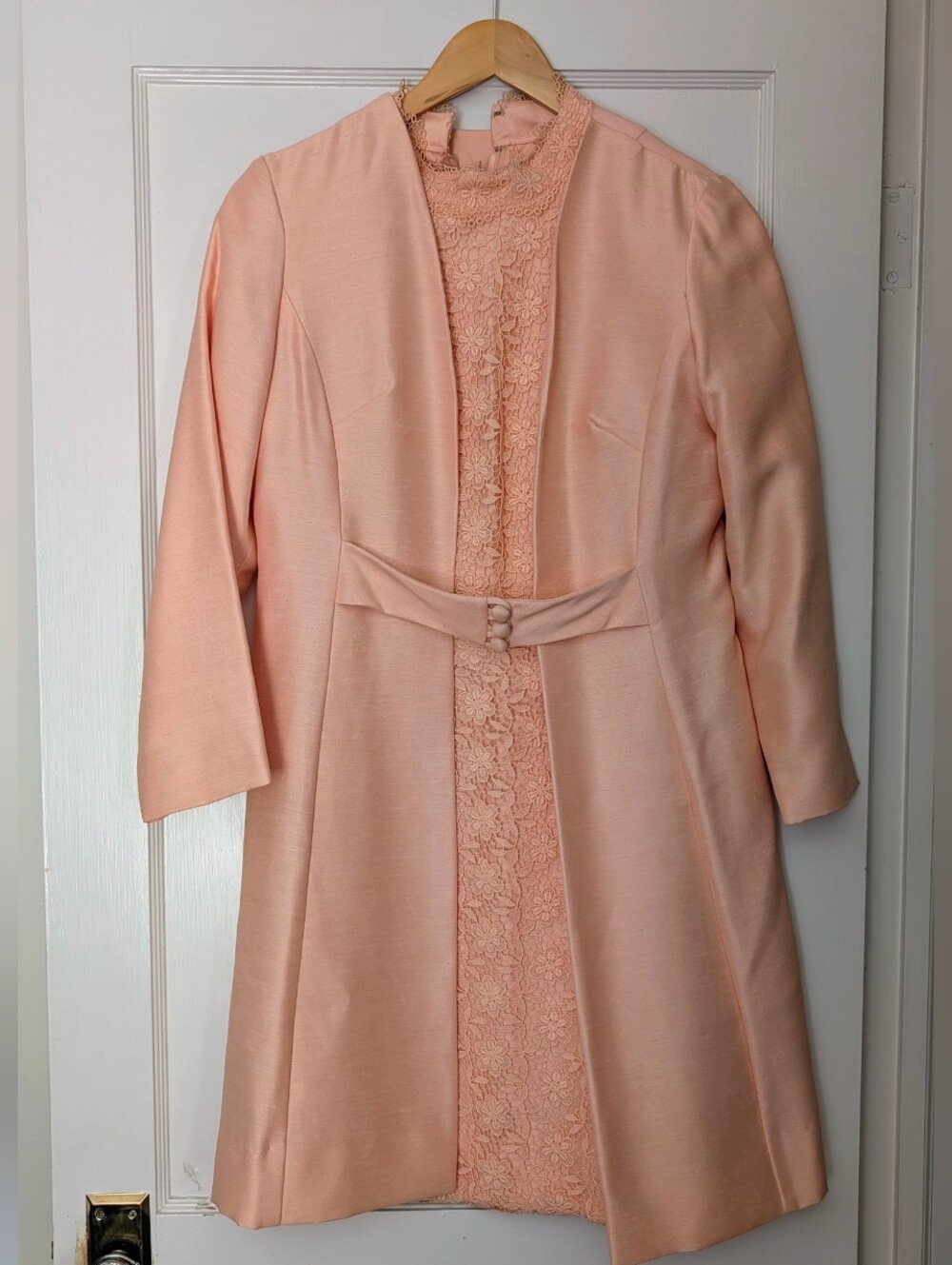 1960s Alfred Werber Style Vintage Retro Coat And Dress Peach S/M Mad Men